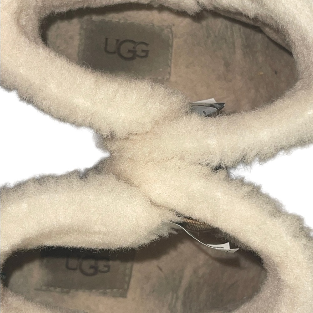 UGG Devorah waterproof wedge bootie. Size 7.5 GUC - Picture 10 of 14